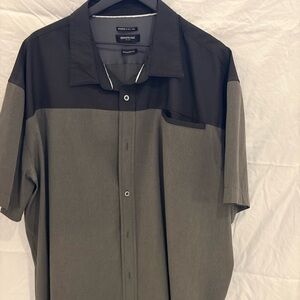 Kenneth Cole Reaction Black and Gray Casual Button Down Shirt